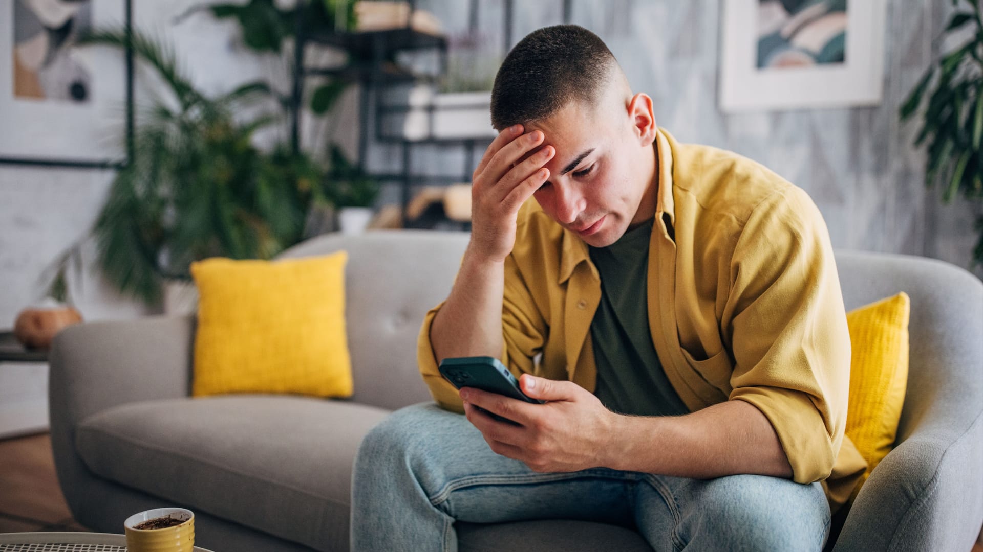 Schutz der Verbraucher: Wenn Ihnen am Telefon ein Vertrag untergeschoben wurde, ist er nicht automatisch gültig.