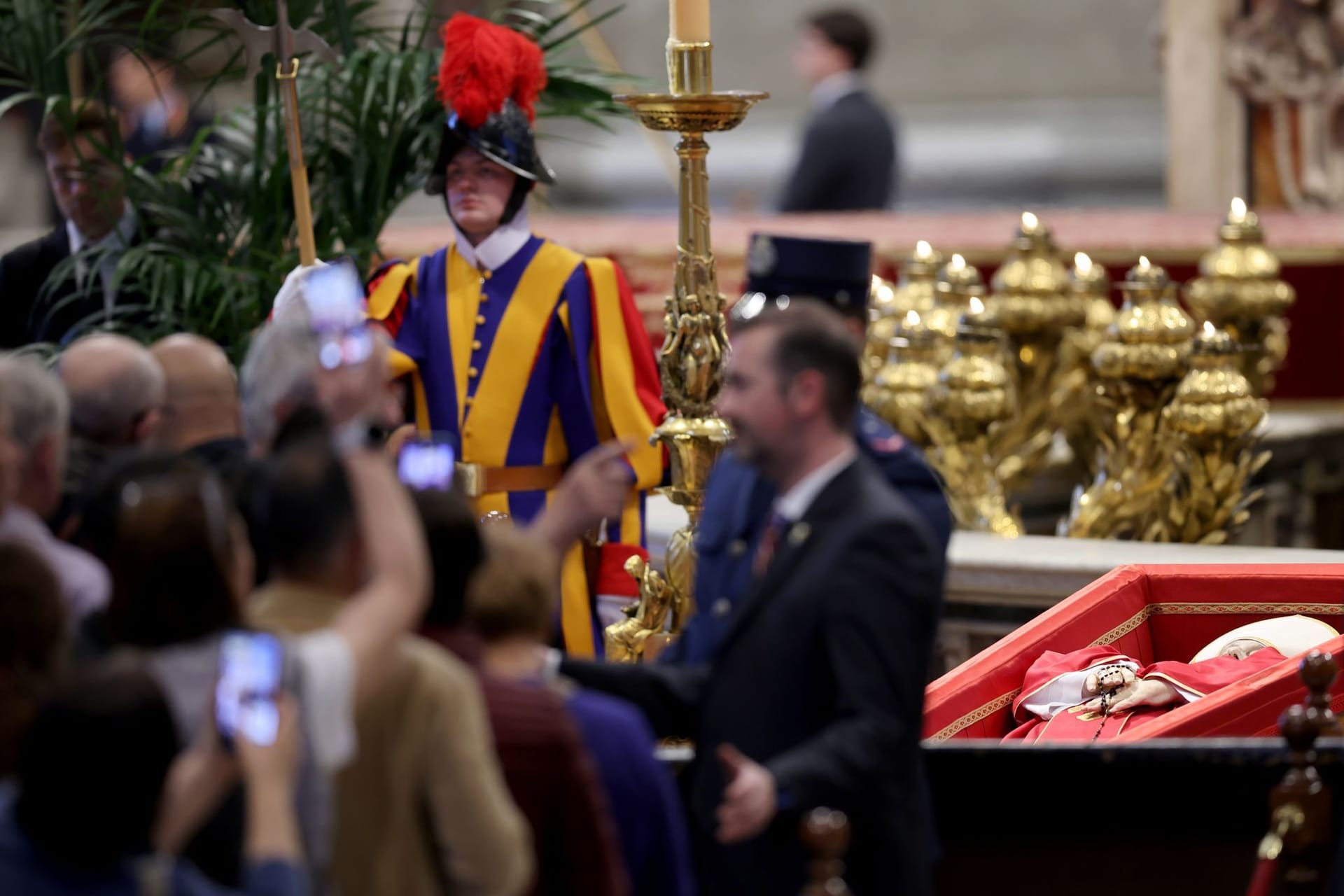 Papst Franziskus gestorben - Vatikan