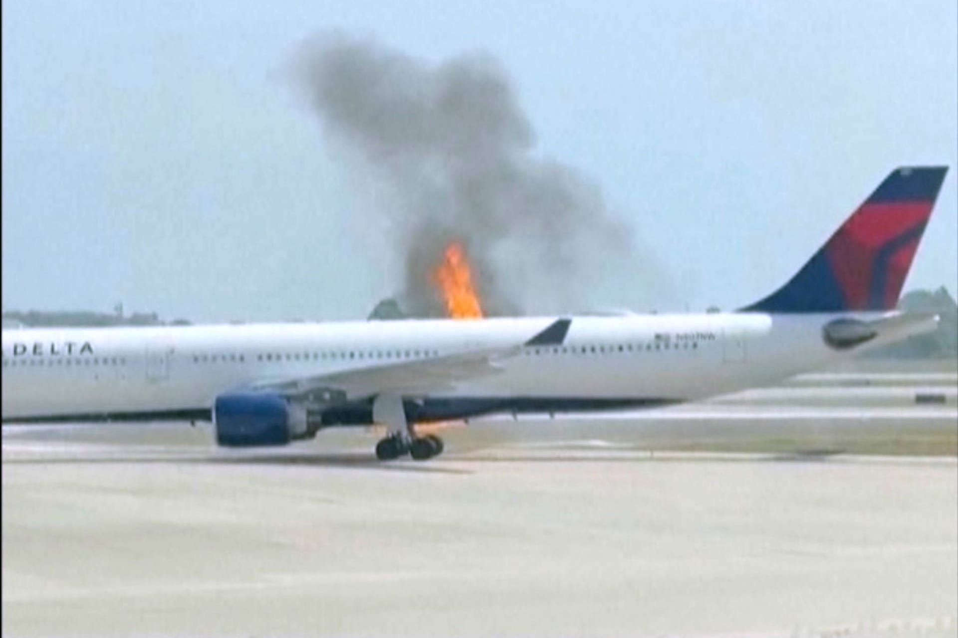 Brand in Flugzeug in Florida