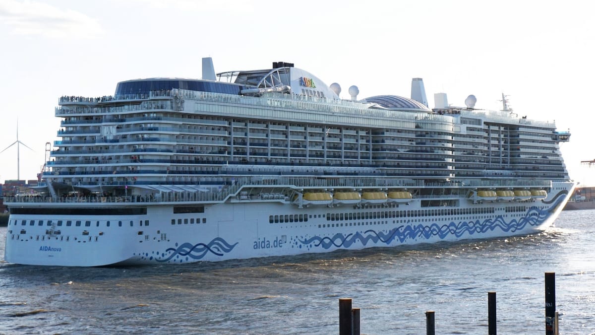 Kreuzfahrtschiff: Aida Nova fordert Rettungshubschrauber nach Notfall an