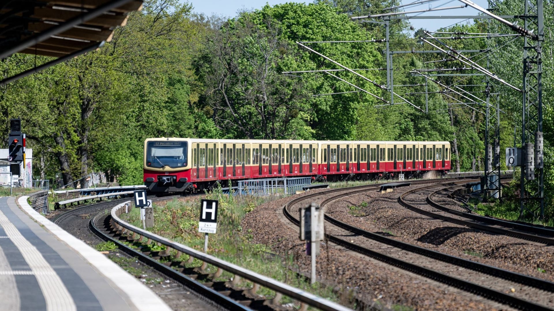 Zwei S-Bahn-Surfer in Berlin gestorben