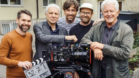 Das Team des Münchener "Tatort": Aktuell laufen die Dreharbeiten für die letzten beiden Folgen mit den Kult-Kommissaren.