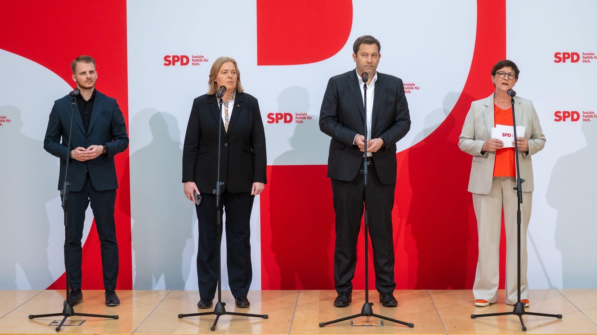 Gremiensitzung SPD - Pressekonferenz Gremiensitzung SPD - Pressekonferenz