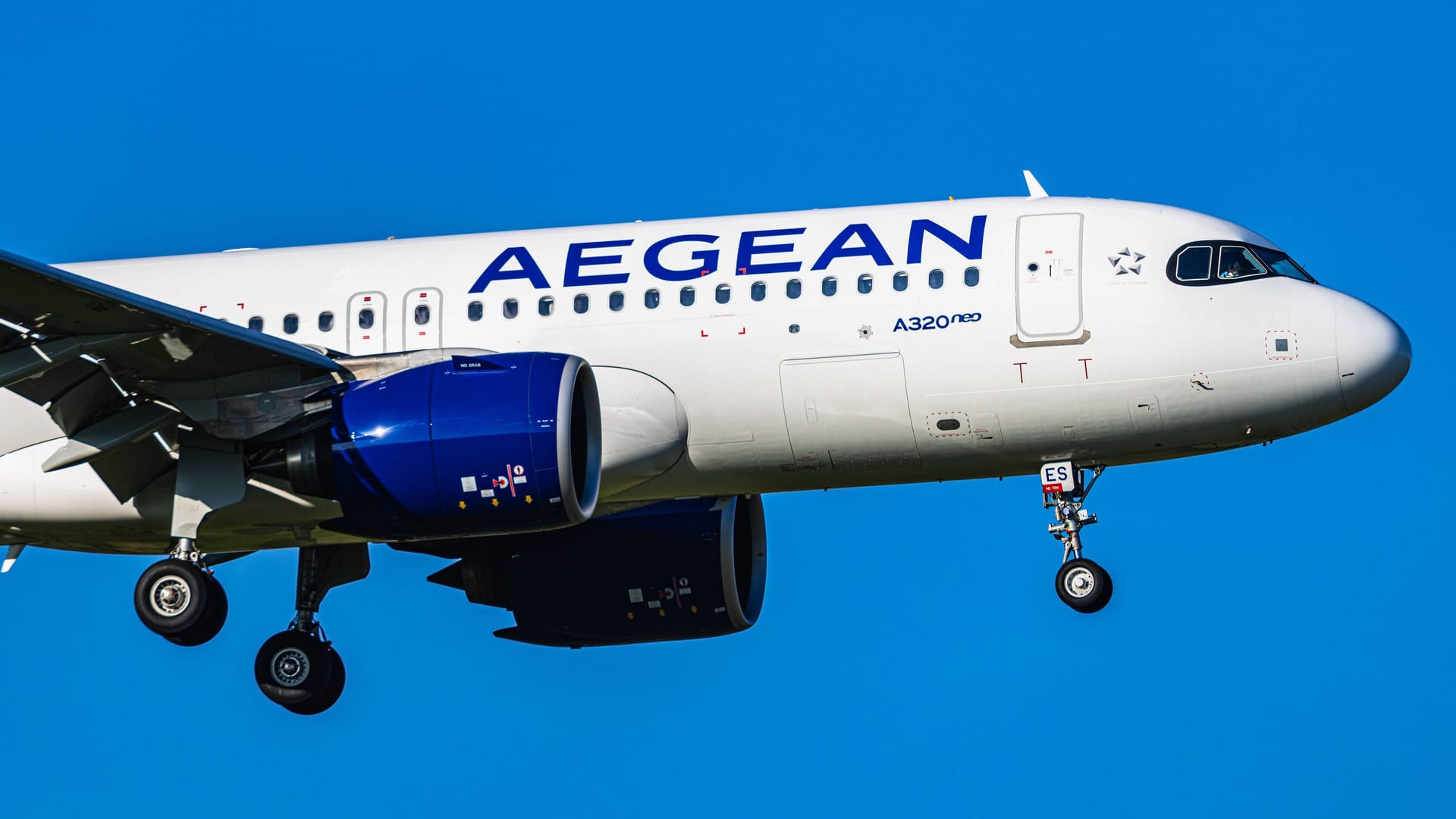 Ein A320neo von Aegean Airlines (Archivbild): Ab dem 25. Mai fliegt – zusätzlich zum Sundair-Angebot – Aegean Airlines jeden Sonntag von Bremen nach Kreta.