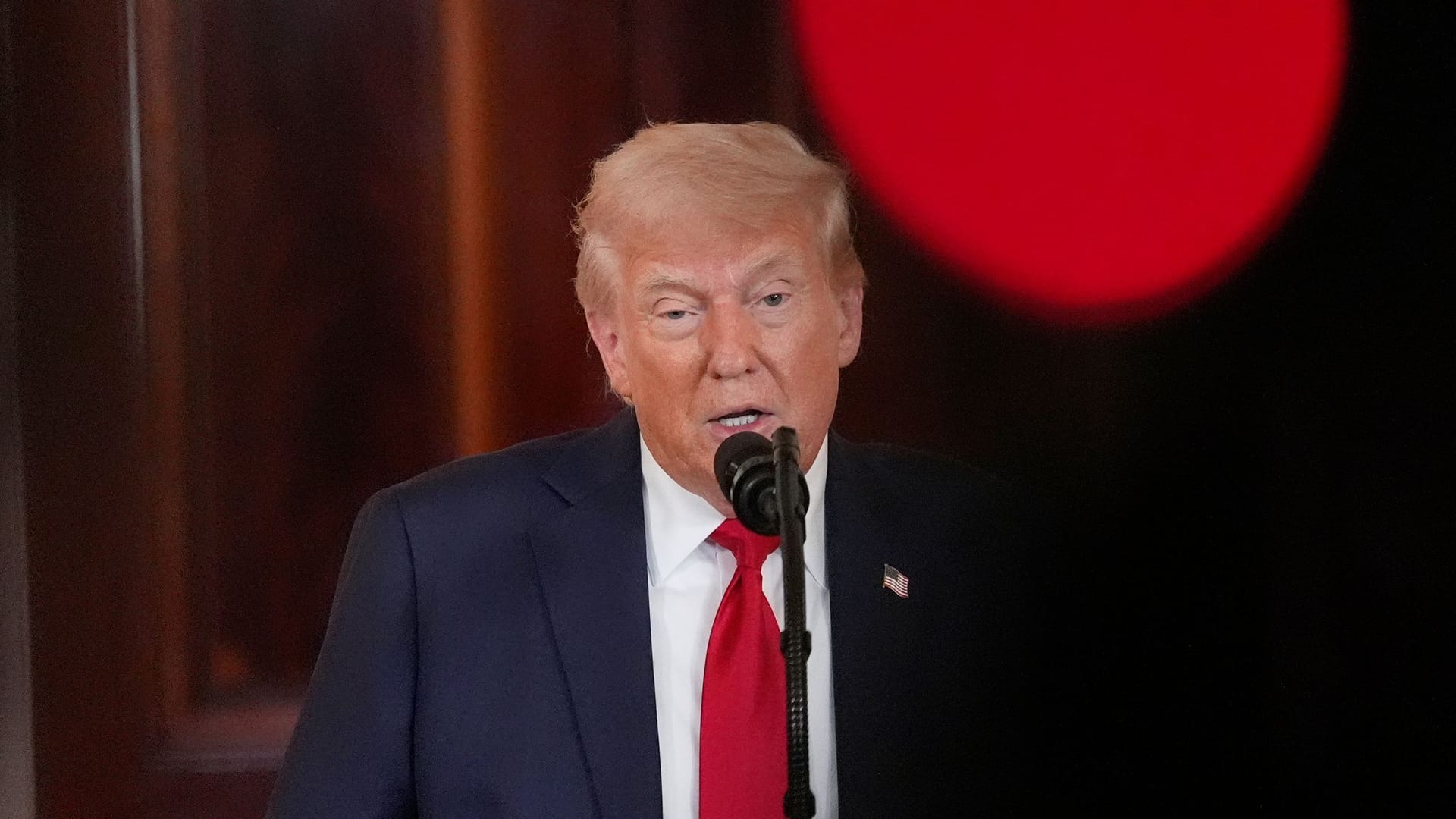 US-Präsident Trump spricht über Investitionen in den USA