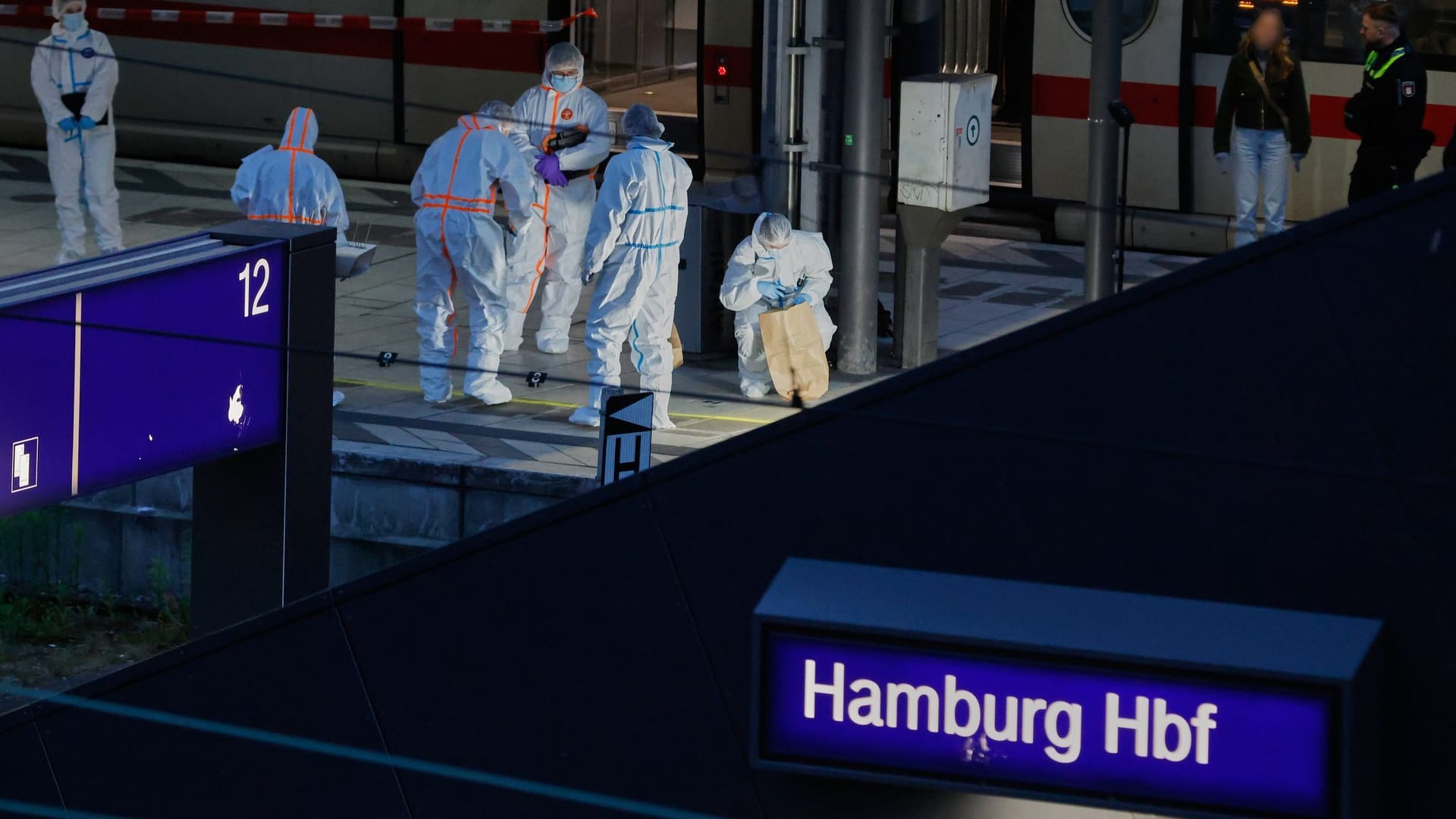 Mehrere Verletzte bei Messerangriff in Hamburg Mehrere Verletzte bei Messerangriff in Hamburg