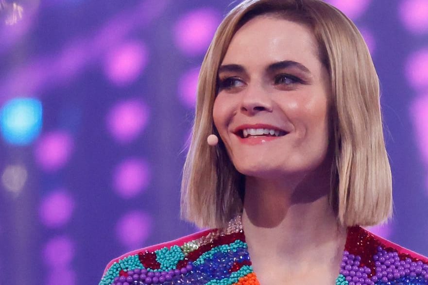 Hazel Brugger: Sie moderierte den Eurovision Song Contest 2025.