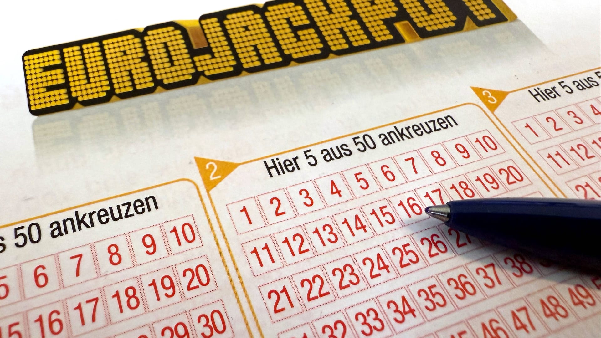 Eurojackpot-Spielschein wartet auf seine Ausfüllung. (Symbolfoto)