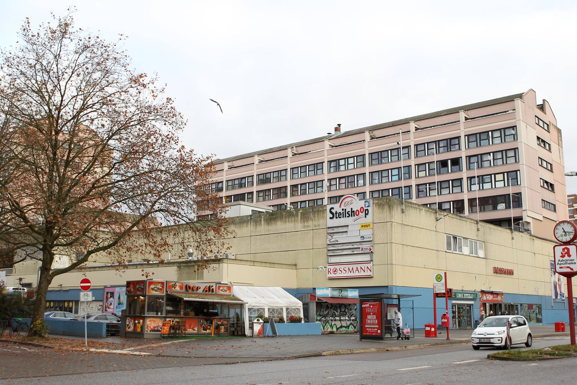 Das Einkaufszentrum im Hamburger Stadtteil Steilshoop: Laut Reddit-User einer der hässlichsten Orte der Stadt.