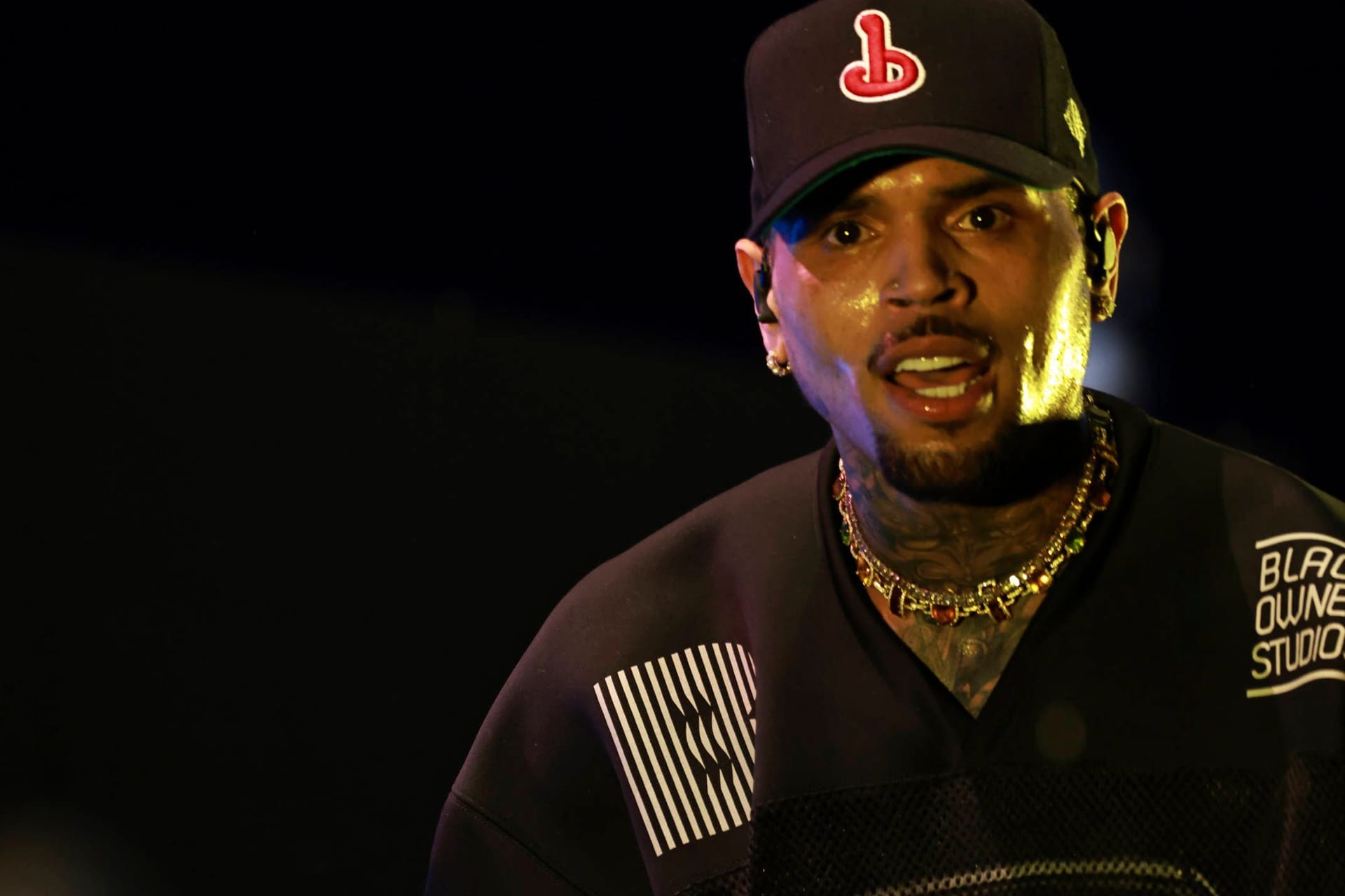 Chris Brown: Er darf die U-Haft verlassen.