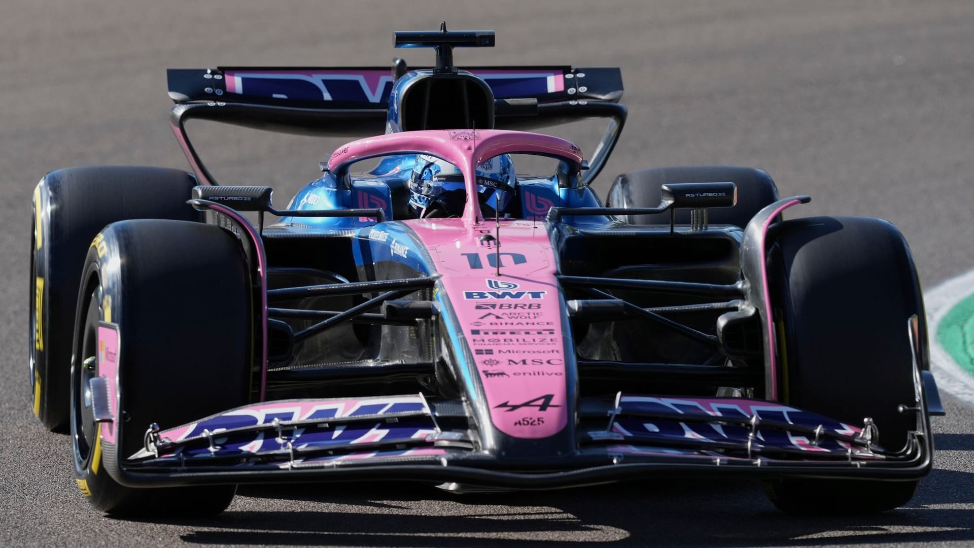 Pierre Gasly auf der Strecke in Imola: Der Franzose fährt seit 2023 für Alpine.
