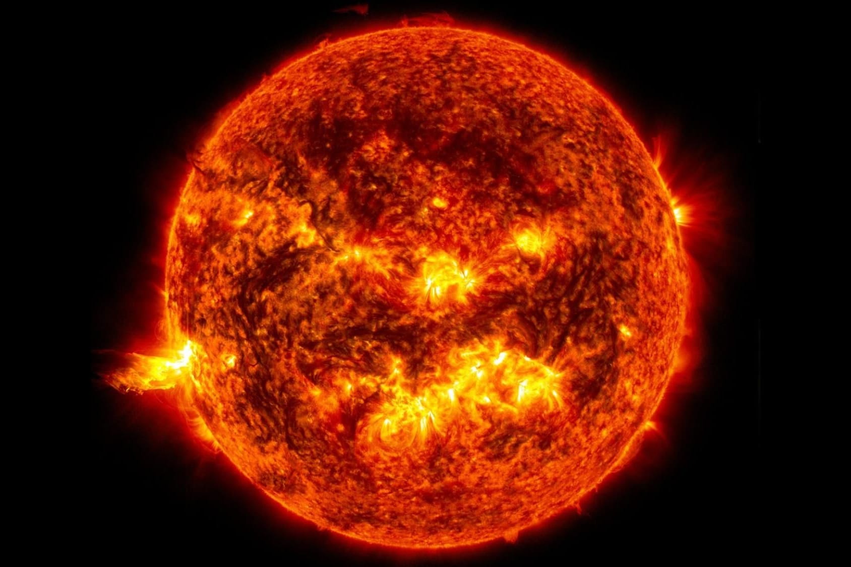 Unser Zentralgestirn: Starke Sonnenaktivität lässt sich auch auf der Erde nachweisen.