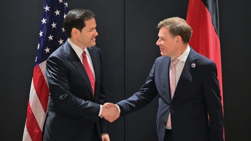 Sie trafen erstmals persönlich aufeinander: Außenminister Johann Wadephul und sein US-Amtskollege Marco Rubio.