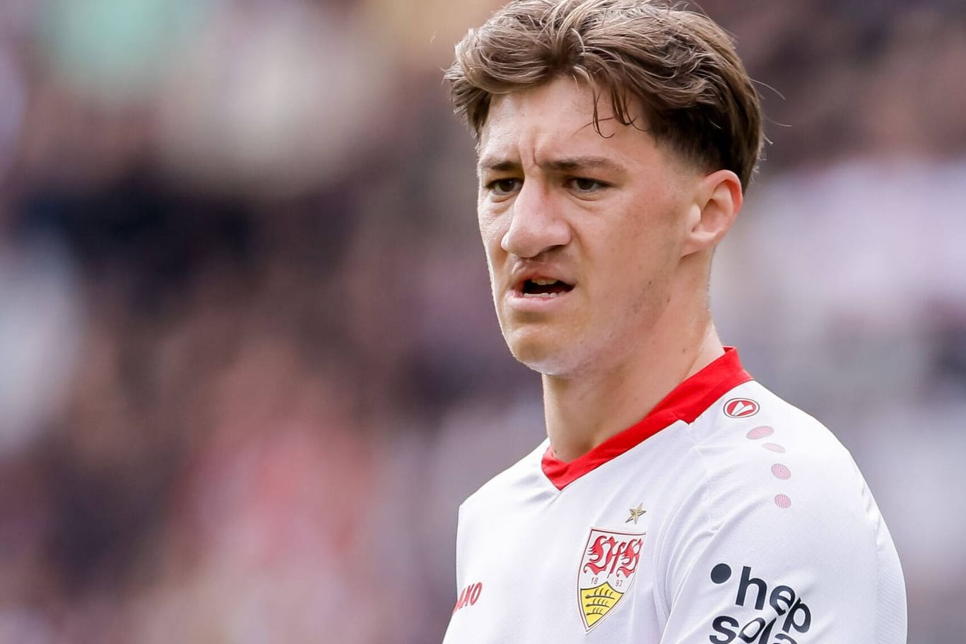 Angelo Stiller: Der Nationalspieler steht vor einer schmerzhaften Partie. Angelo Stiller: Der Nationalspieler steht vor einer schmerzhaften Partie.