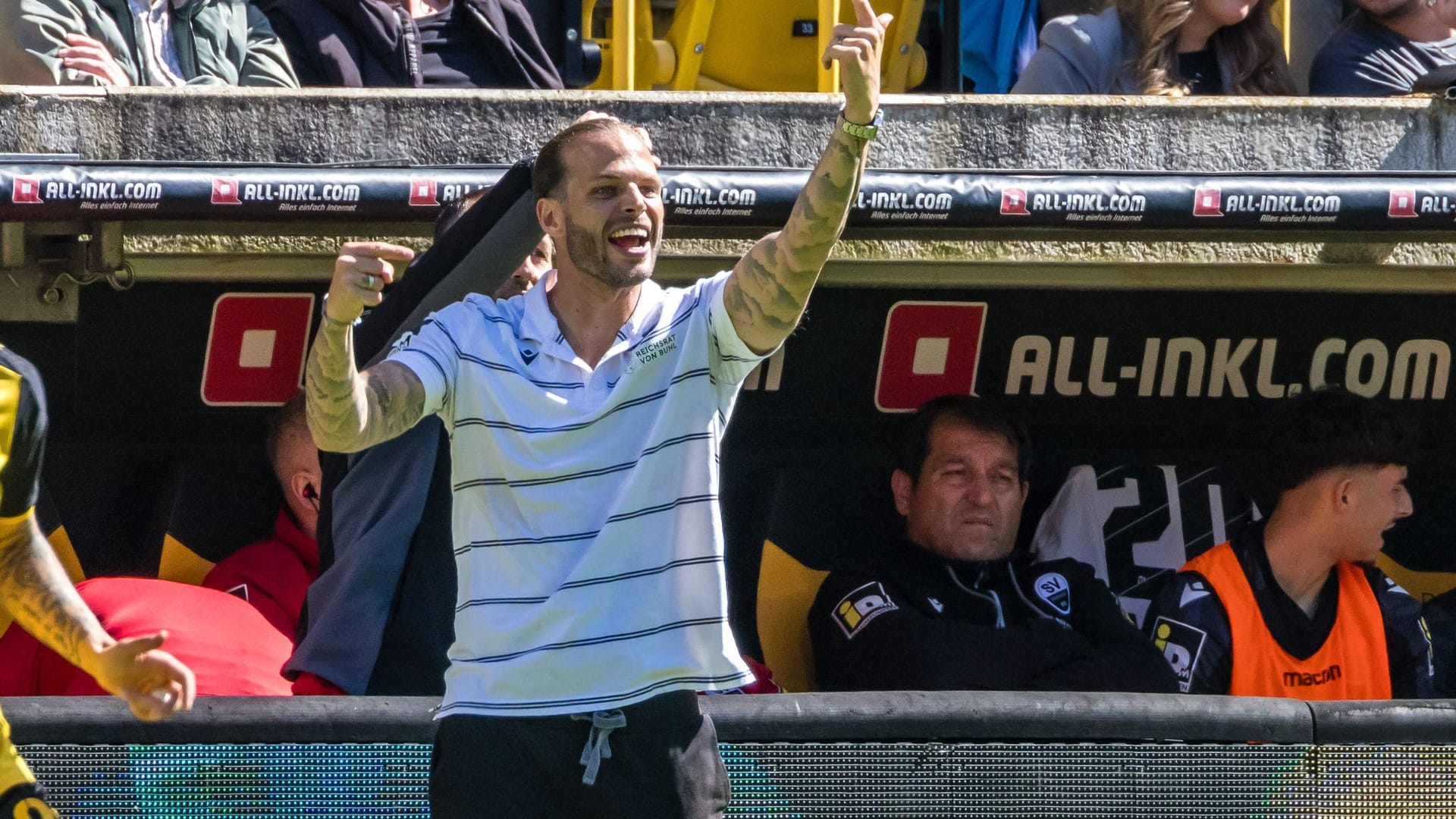 Trainer Dennis Diekmeier vom SV Sandhausen Trainer Dennis Diekmeier vom SV Sandhausen
