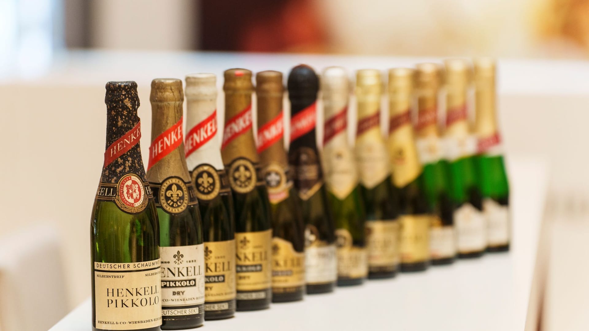 Piccolo-Flasche hat 90-jähriges Jubiläum Piccolo-Flasche hat 90-jähriges Jubiläum