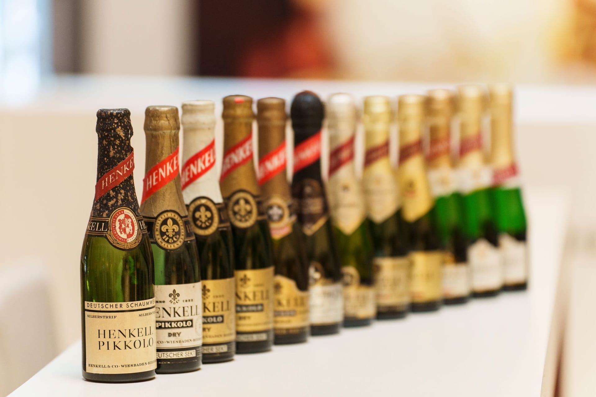 Piccolo-Flasche hat 90-jähriges Jubiläum Piccolo-Flasche hat 90-jähriges Jubiläum