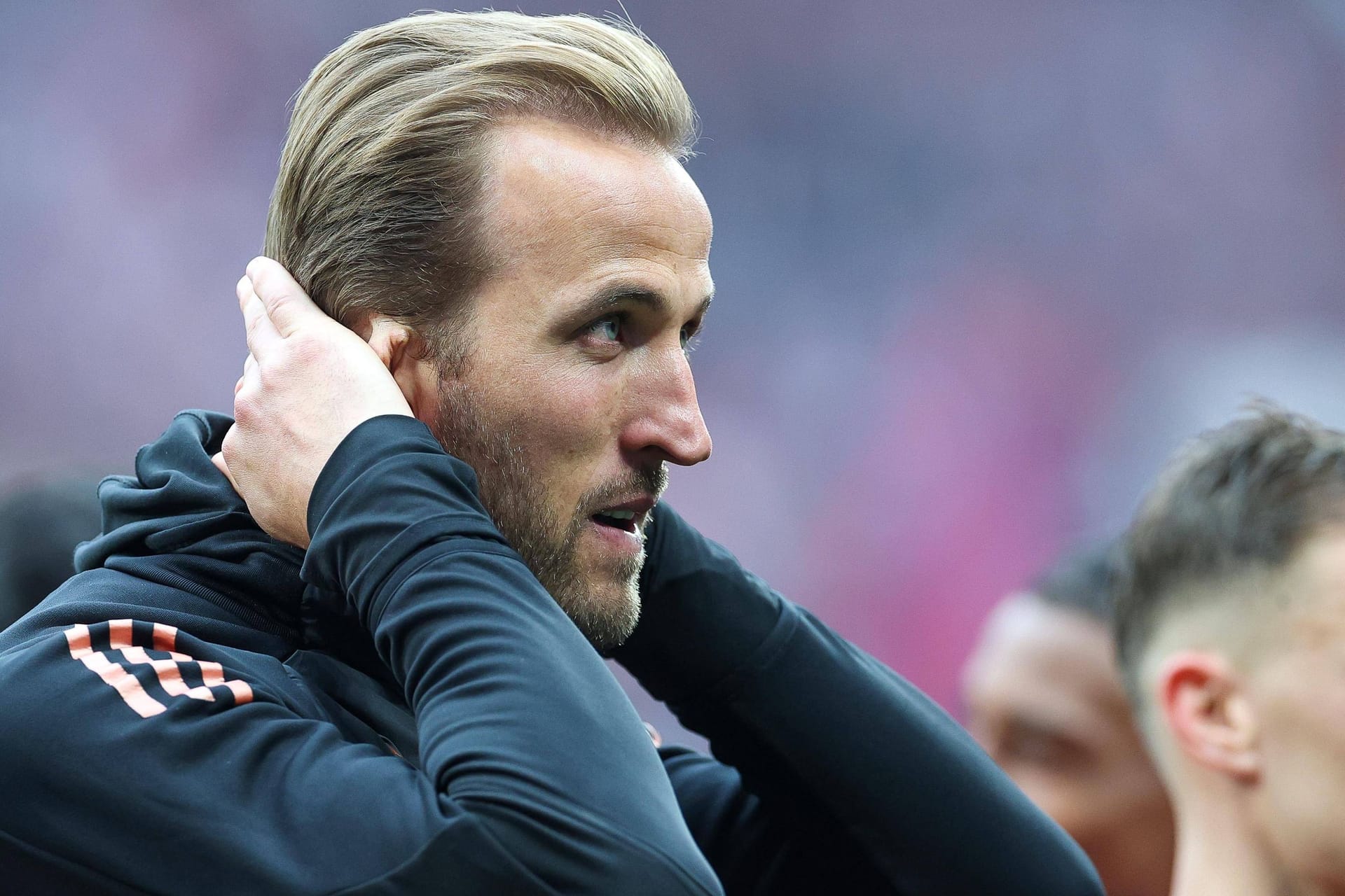 Wechselbad der Gefühle: Harry Kane nach dem 3:3 der Bayern bei RB Leipzig.