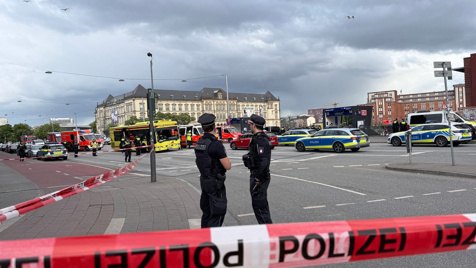 Mehrere Verletzte bei Messerangriff in Hamburg