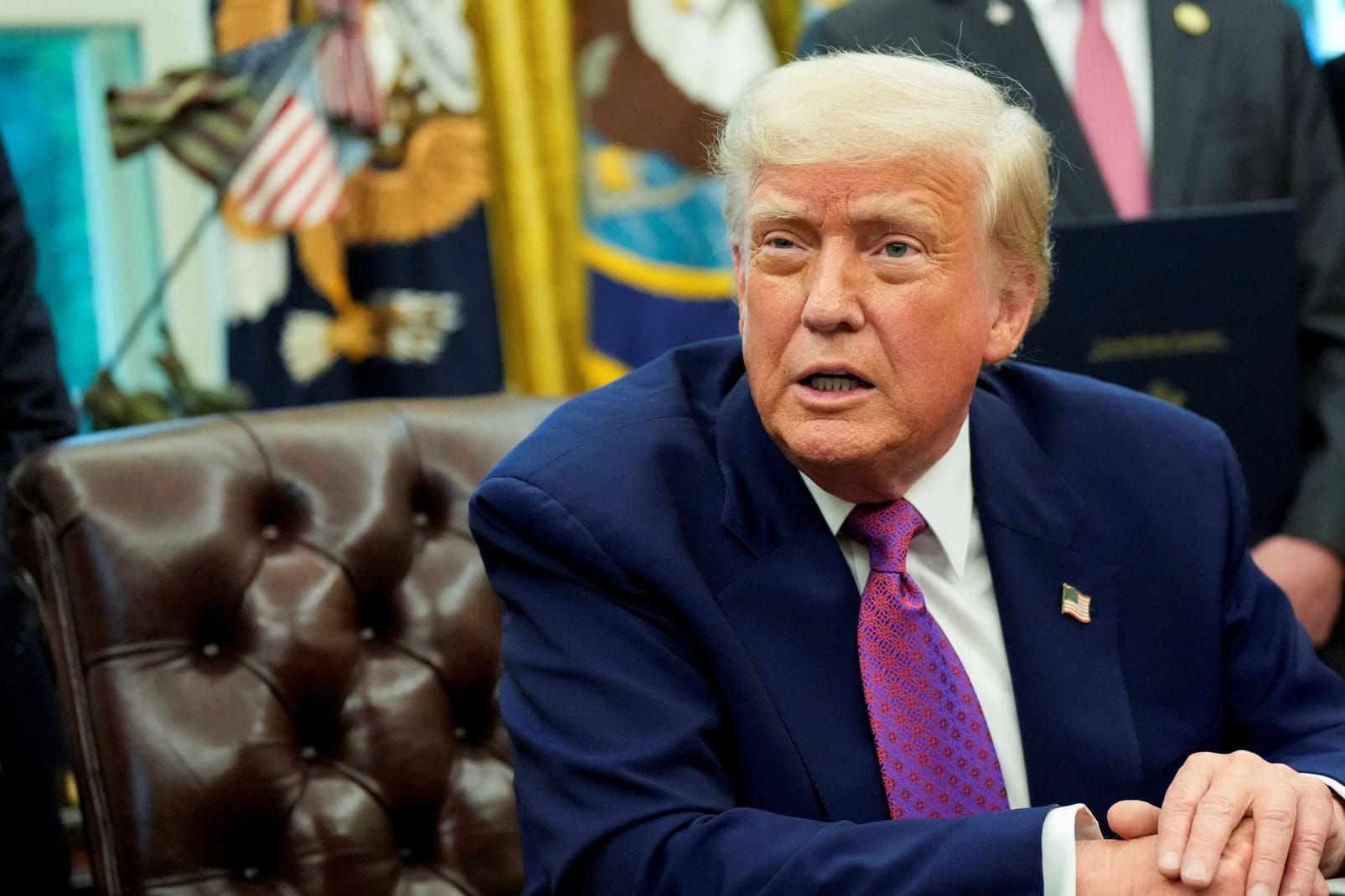 Donald Trump im Oval Office: Seine Regierung überlegt, eines der wichtigsten Grundrechte in den USA außer Kraft zu setzen. (Archivbild)