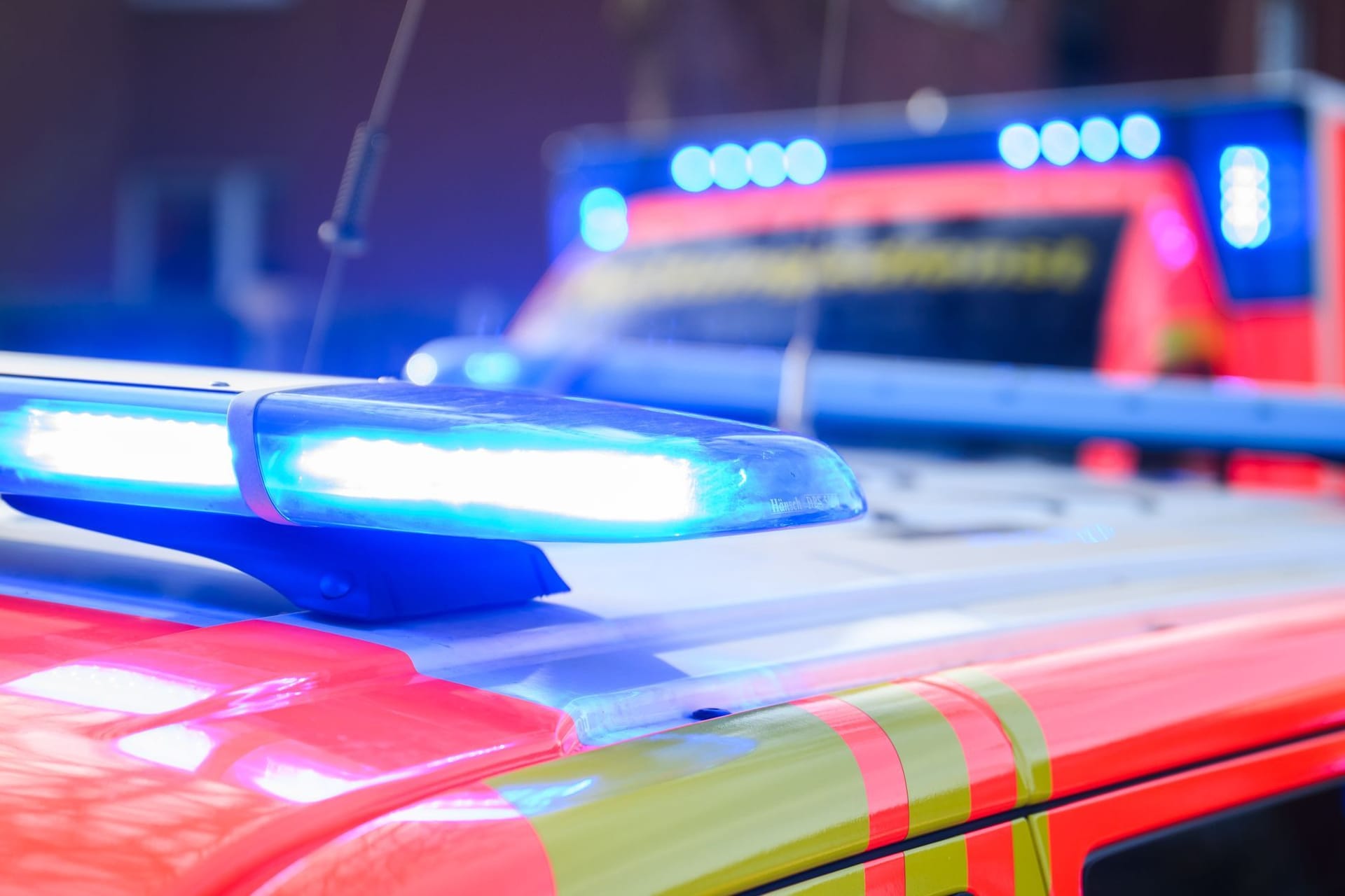 Notarzt und Rettungswagen