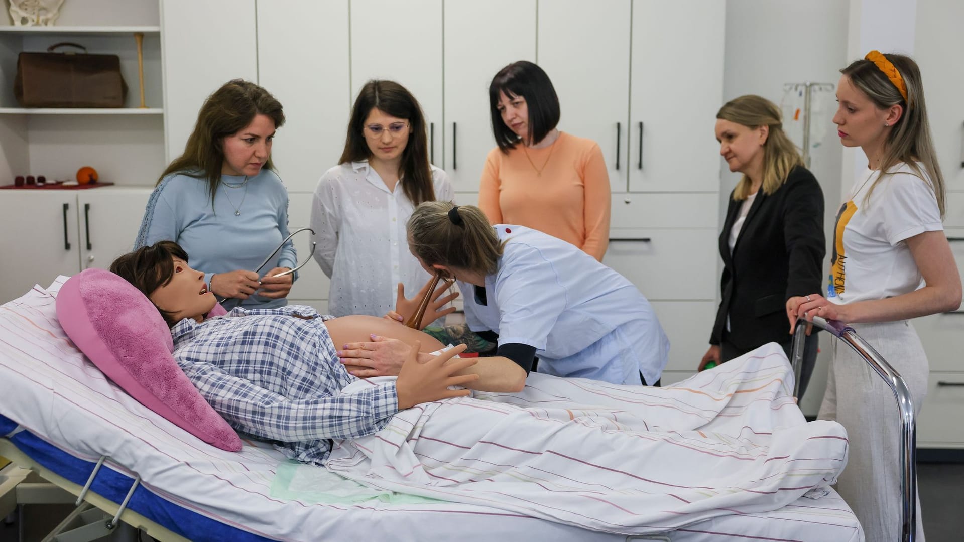 Pilotprojekt in Sachsen für Hebammen aus Drittstaaten