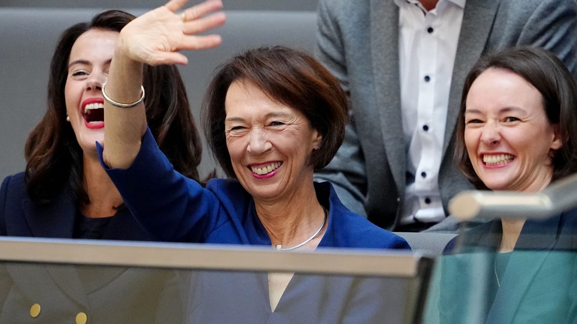 Familie Merz im Bundestag bei der Kanzlerwahl Familie Merz im Bundestag bei der Kanzlerwahl