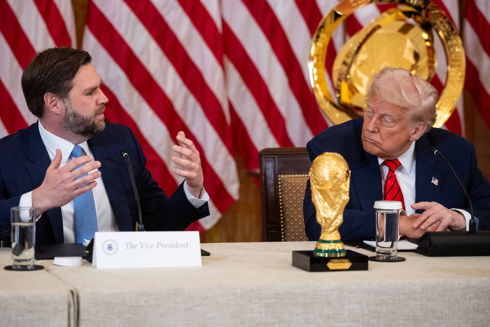 Trump und Vance (l.) bei einem Empfang im Weißen Haus.