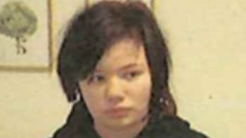 Die 15-jährige Julie Safar: Seit dem 6. Mai wird das Mädchen aus Hamburg vermisst. Die 15-jährige Julie Safar: Seit dem 6. Mai wird das Mädchen aus Hamburg vermisst.