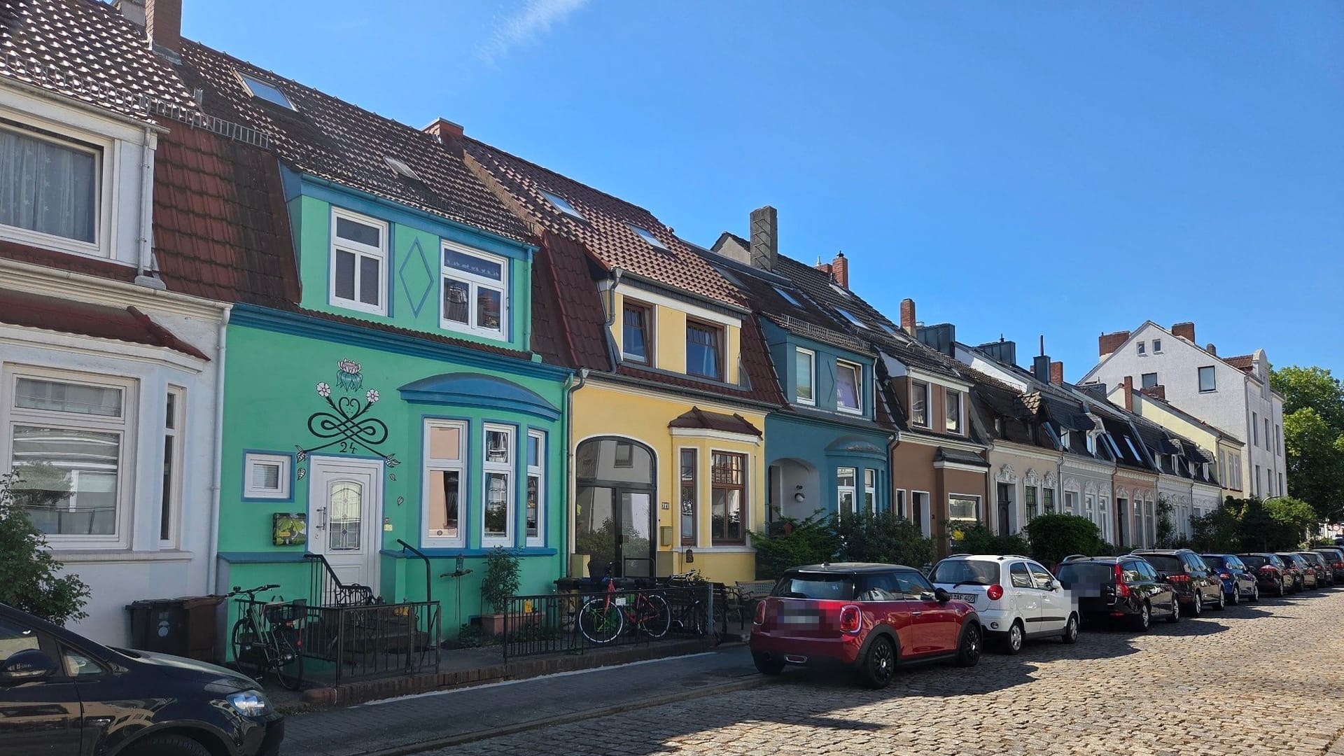Die Häuschen im Flüsselviertel sind ein beliebtes Fotomotiv.