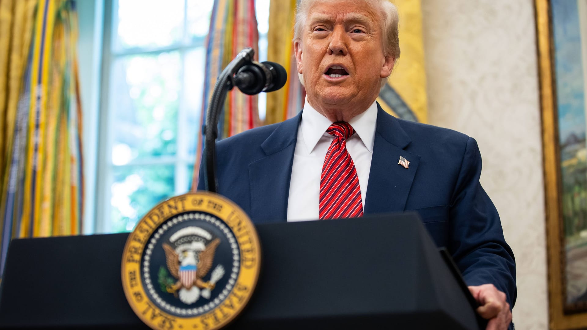 Donald Trump sorgt einmal mehr mit einer Personalentscheidung für Aufsehen. Donald Trump sorgt einmal mehr mit einer Personalentscheidung für Aufsehen.