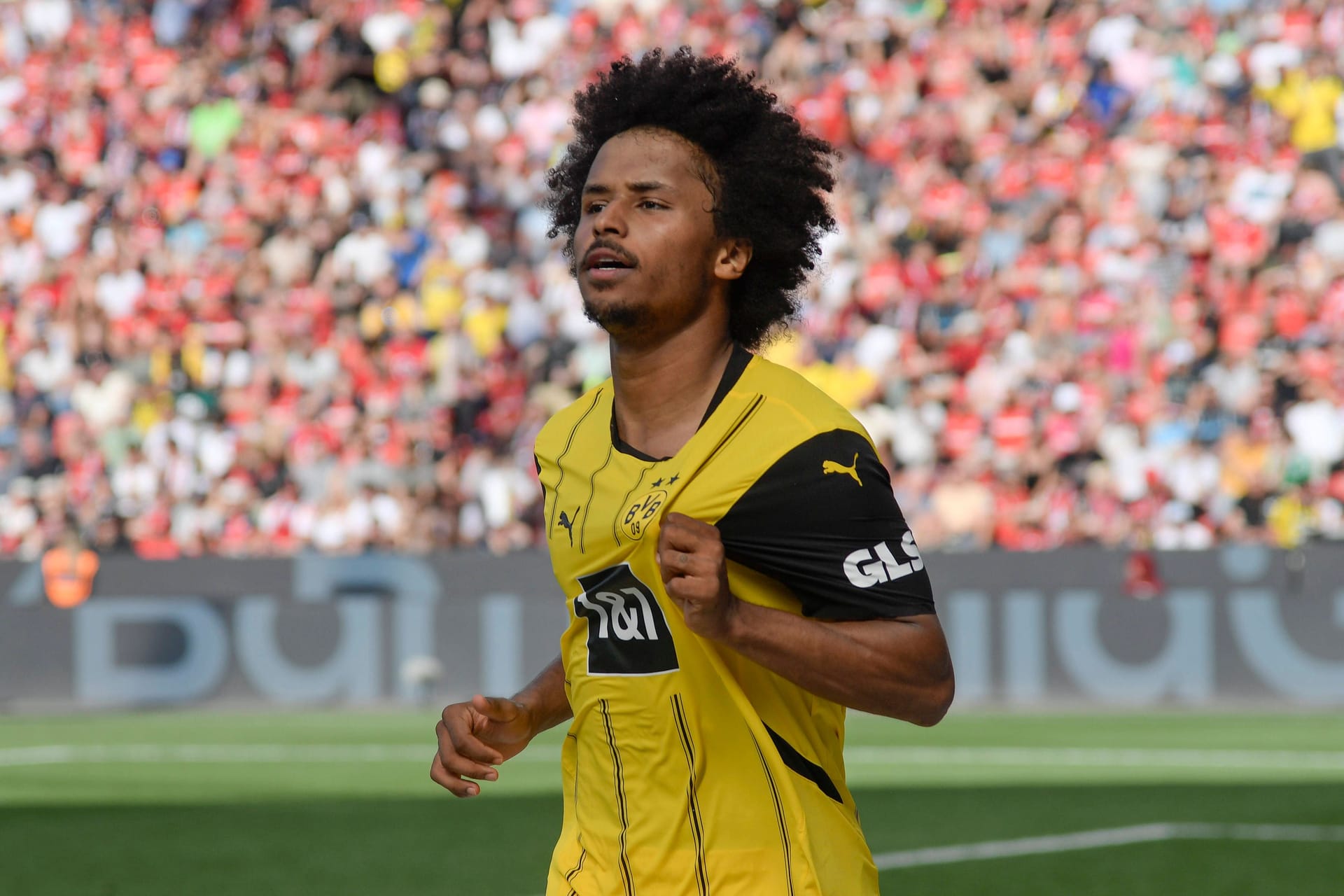 Karim Adeyemi: Er findet lobende Worte für den neuen BVB-Trainer.