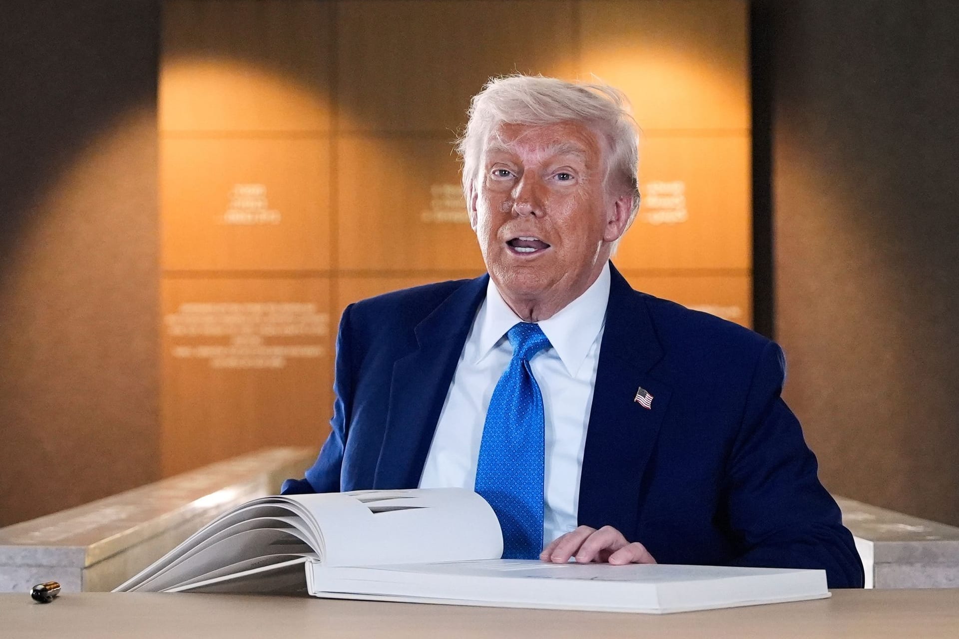 US-Präsident Trump im Nahen Osten - Abu Dhabi