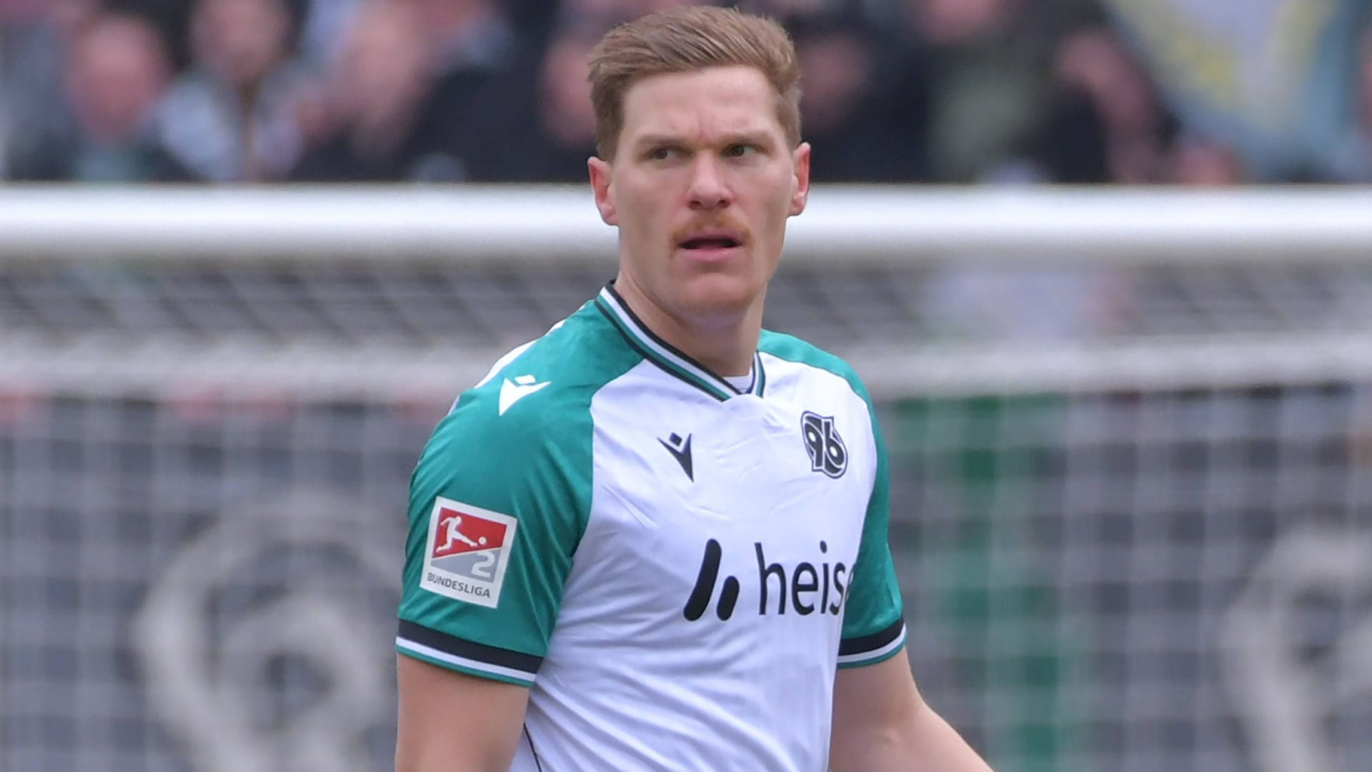 Marcel Halstenberg: Der Verteidiger spielt seit 2023 bei Hannover 96. Marcel Halstenberg: Der Verteidiger spielt seit 2023 bei Hannover 96.