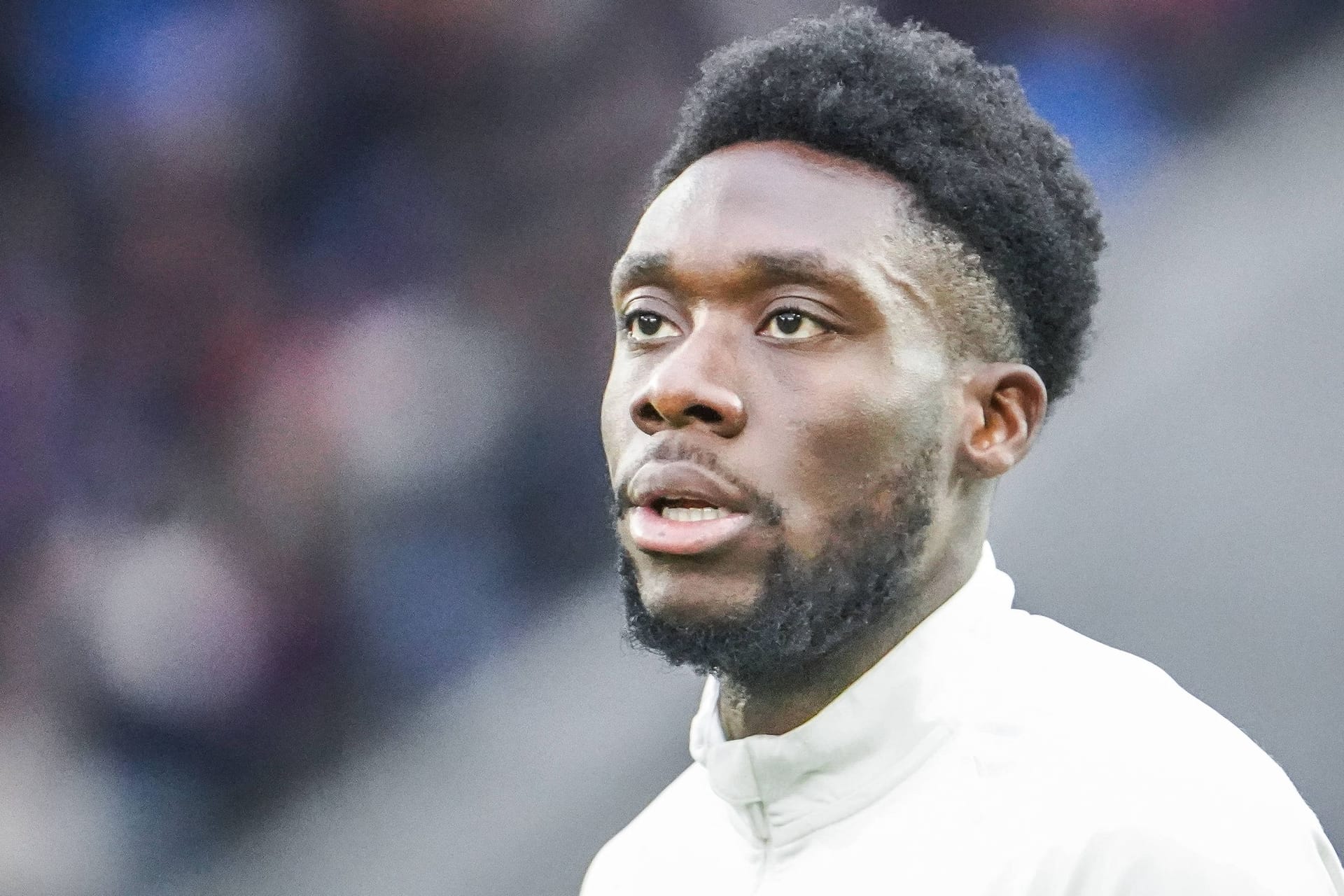 Alphonso Davies: Der Kanadier hat mit einer schweren Verletzung zu kämpfen.