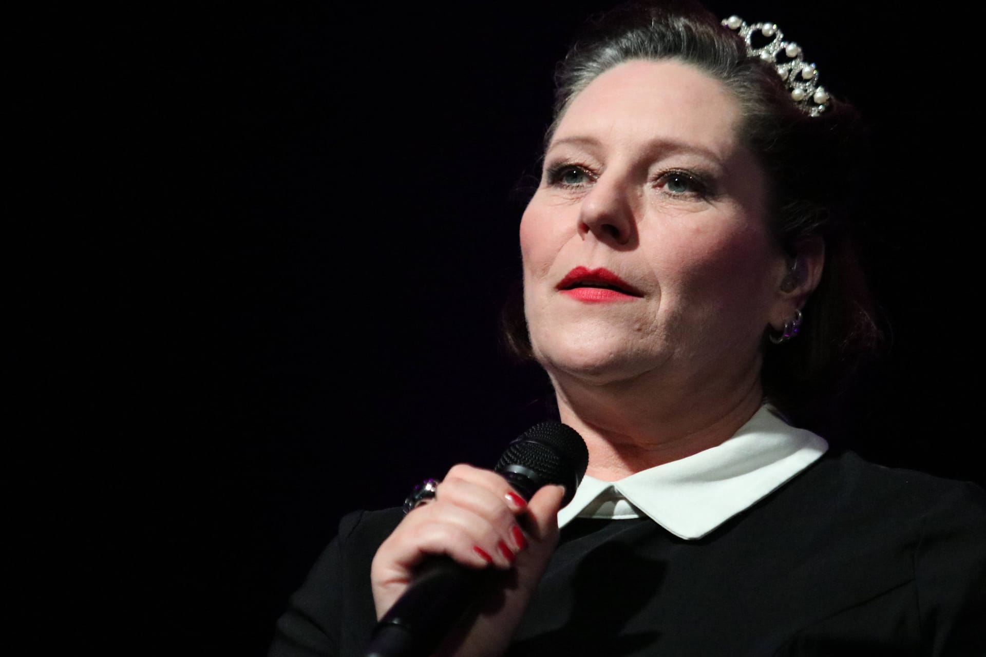 AnNa R.: Im September soll neue Musik von der verstorbenen Sängerin erscheinen.