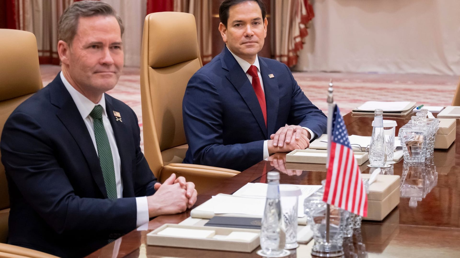 Waltz geht, Rubio kommt: Trump sortiert Machtzirkel neu Waltz geht, Rubio kommt: Trump sortiert Machtzirkel neu