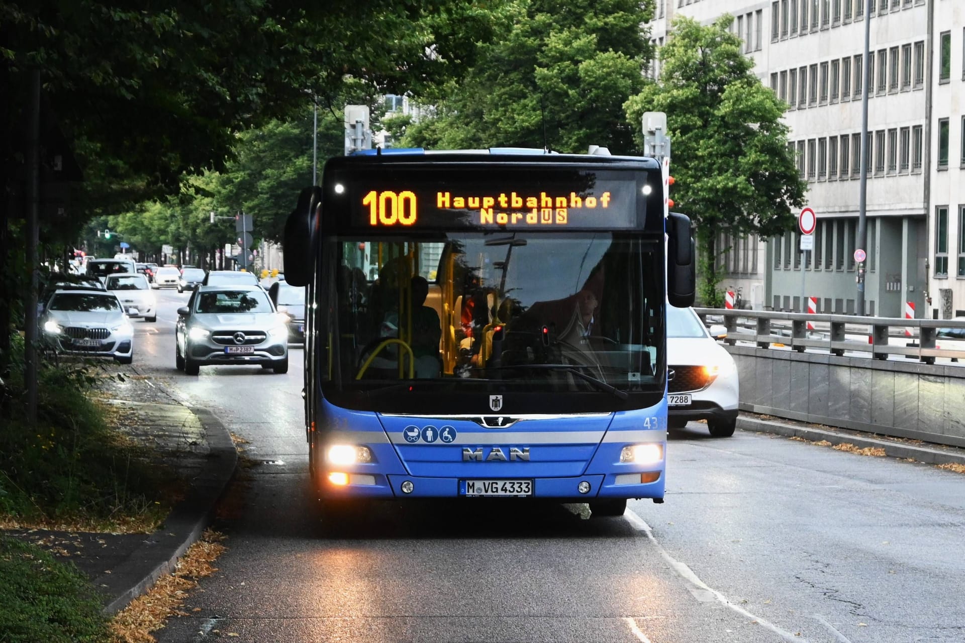 Ein Linienbus in München (Archivbild). Ein Linienbus in München (Archivbild).