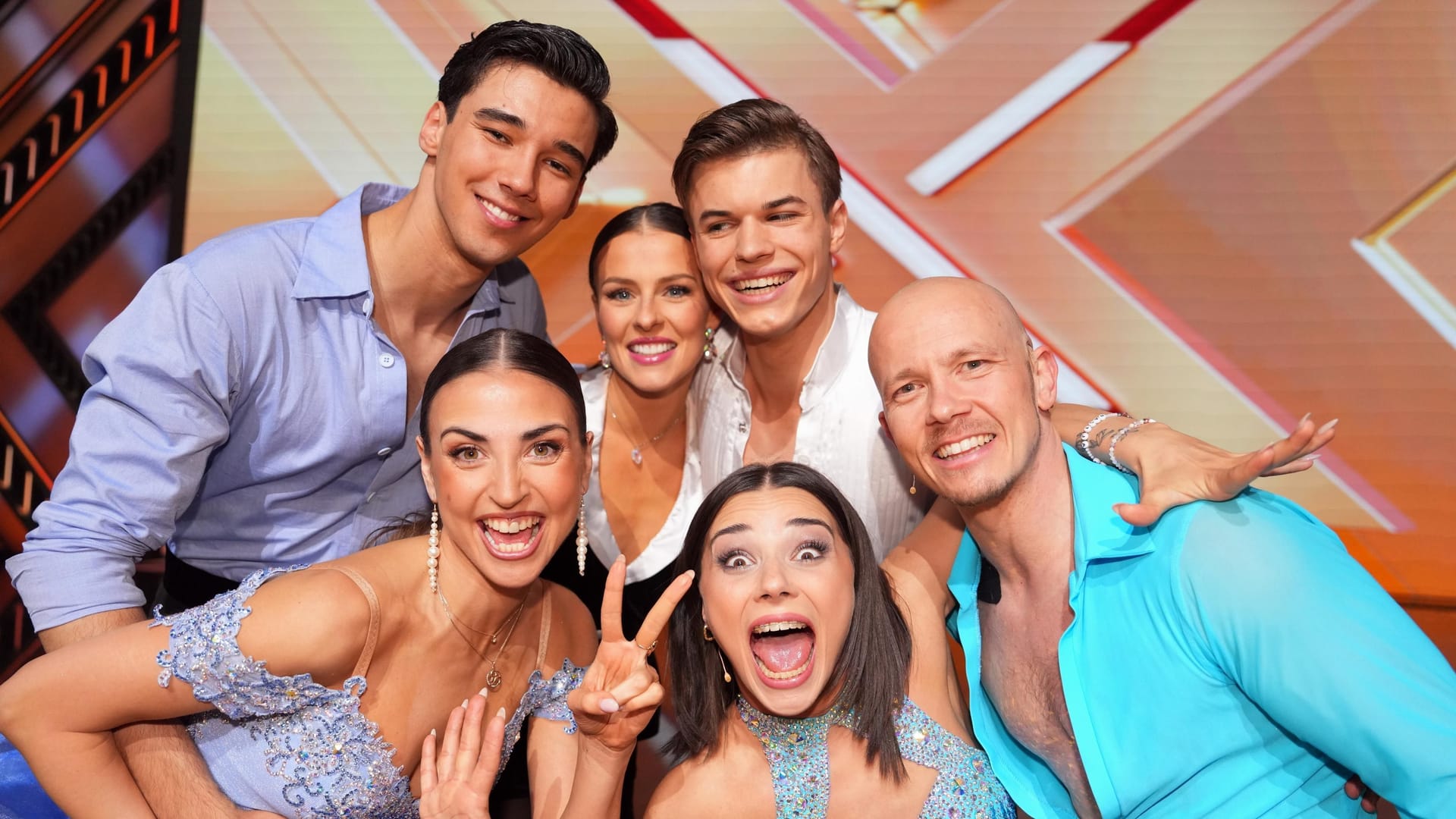 Diese drei Paare sind im "Let's Dance"-Finale: Diego Pooth mit Ekaterina Leonova, Taliso Engel mit Patricija Ionel und Fabian Hambüchen mit Anastasia Maruster.