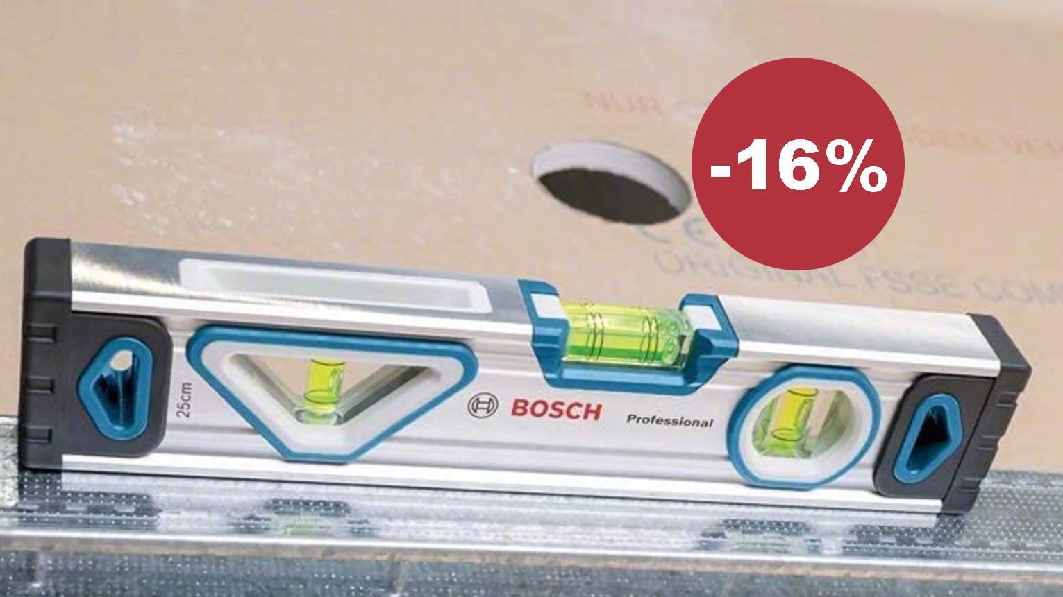 Kompakt, magnetisch, vielseitig: Diese Bosch-Wasserwaage passt in jede Werkzeugtasche.