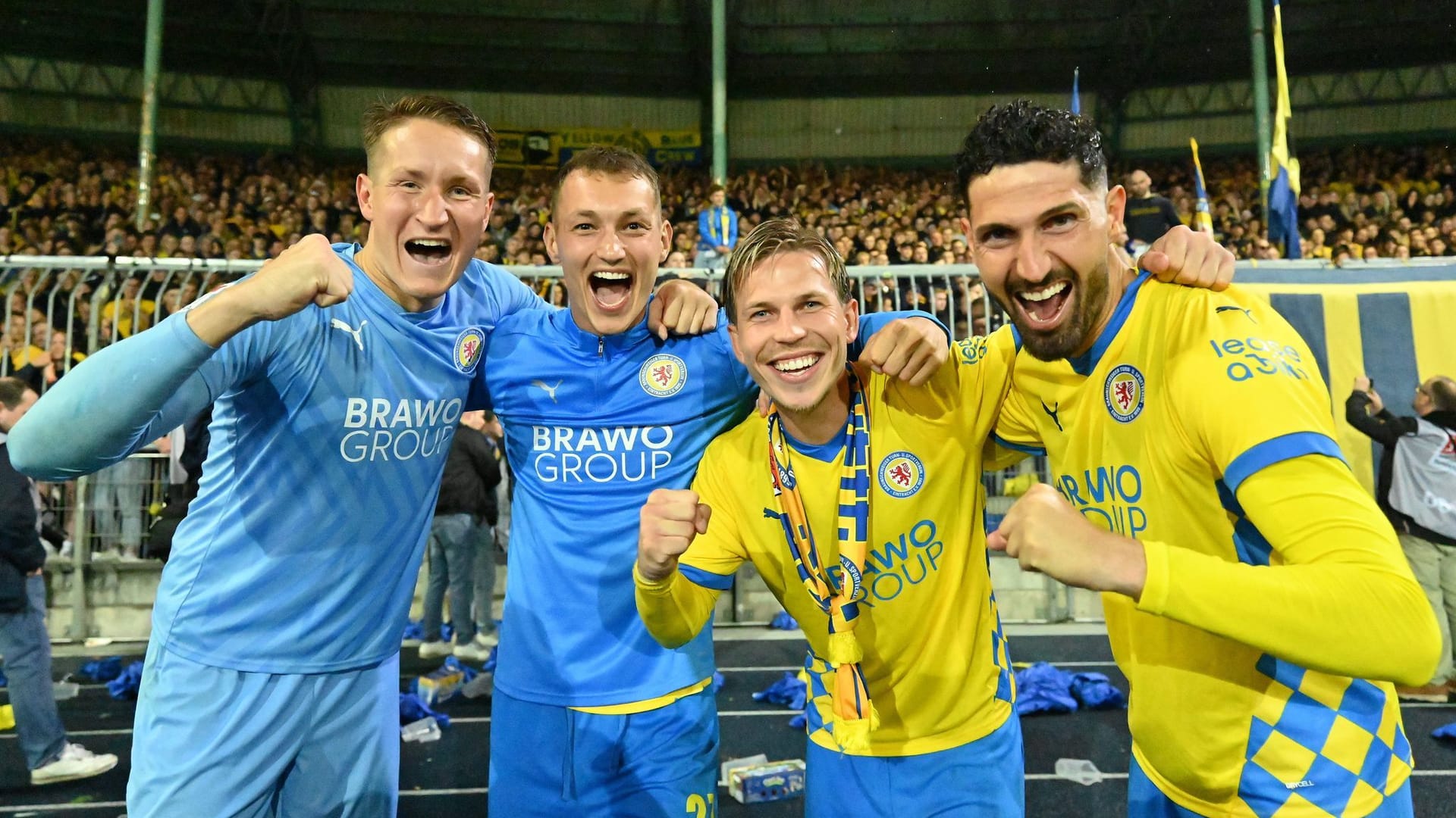 Eintracht Braunschweig - 1. FC Saarbrücken Eintracht Braunschweig - 1. FC Saarbrücken