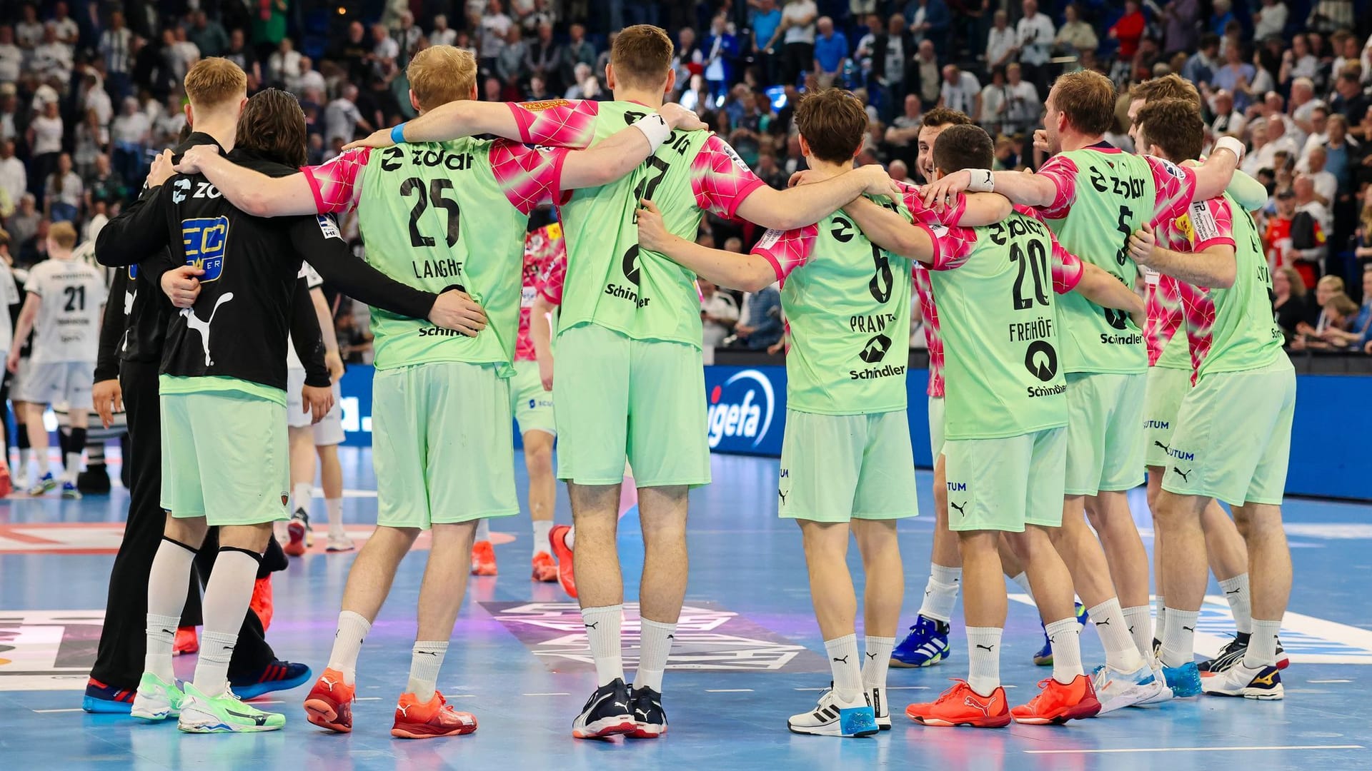 THW Kiel - Füchse Berlin THW Kiel - Füchse Berlin
