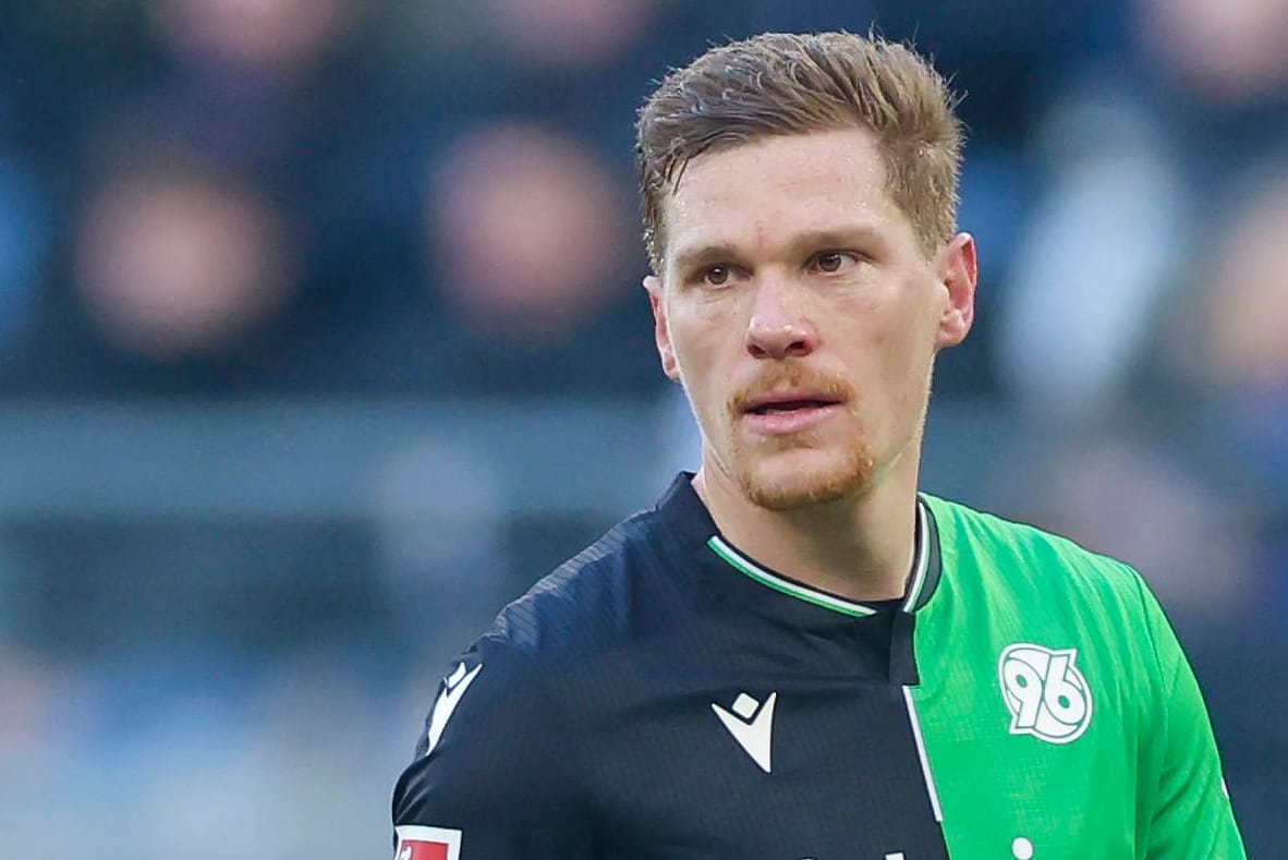 Marcel Halstenberg: Er spielt aktuell noch für Hannover 96.