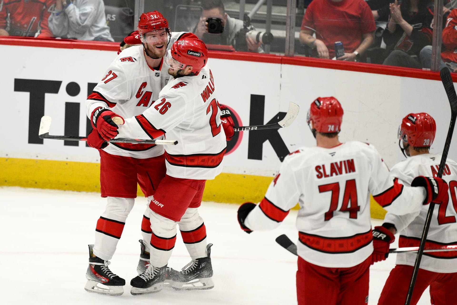 Washington Capitals - Carolina Hurricanes