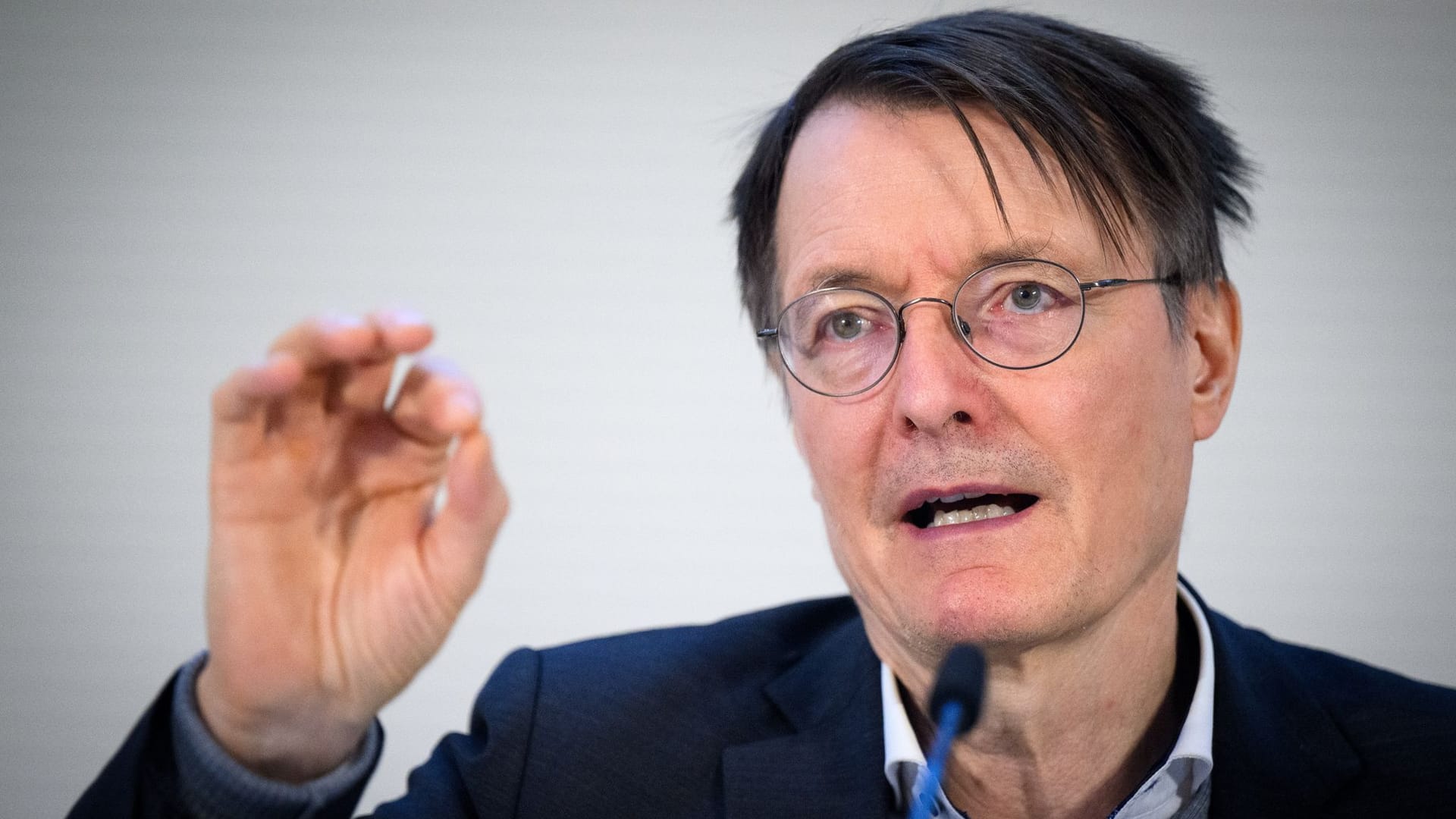 Ex-Gesundheitsminister und Harvard-Gastprofessor Karl Lauterbach Ex-Gesundheitsminister und Harvard-Gastprofessor Karl Lauterbach