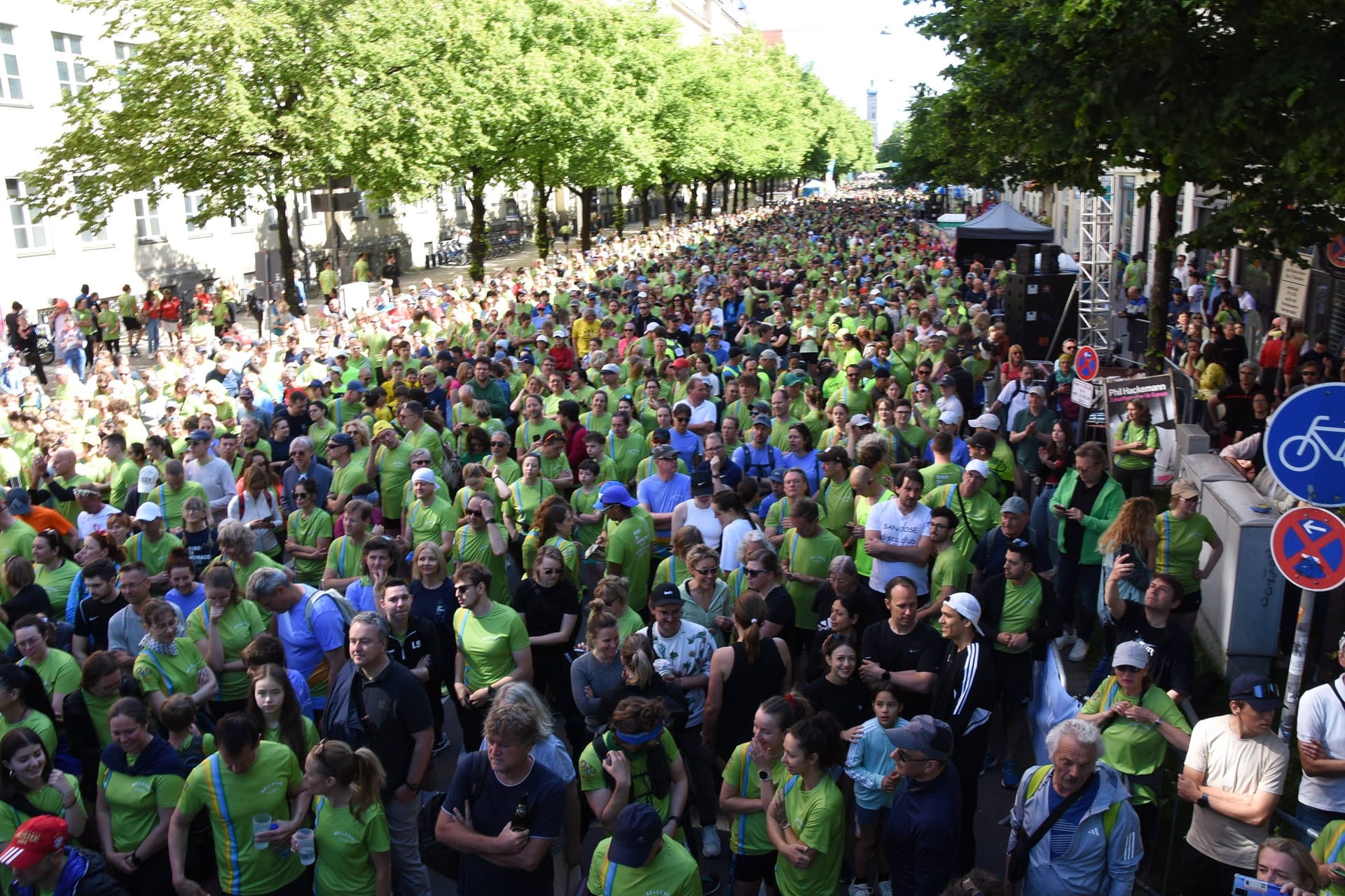 Start des "Giro di Monaco" 2024 (Archivbild): Gelaufen wird eine Fünf-Kilometer-Runde für den guten Zweck.