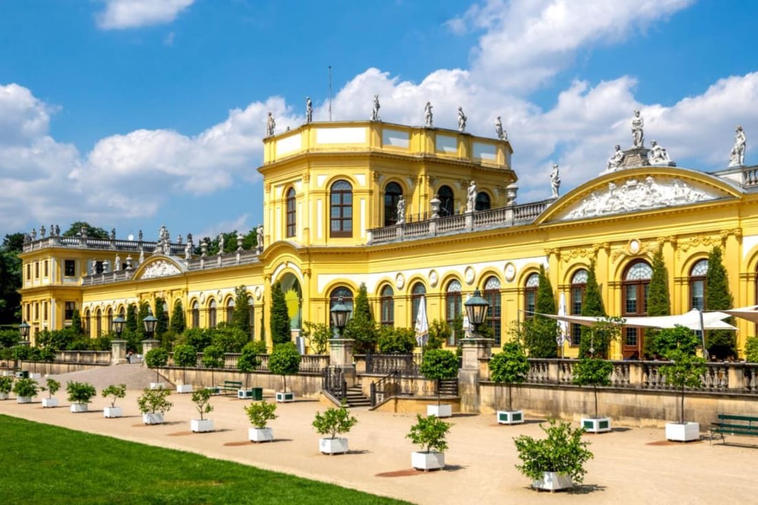 Kultur trifft Erholung: Das Herkules-Denkmal im Park Wilhelmshöhe erleben – und dabei mit unserem heutigen Reise-Deal Wellness zum Vorteilspreis genießen.