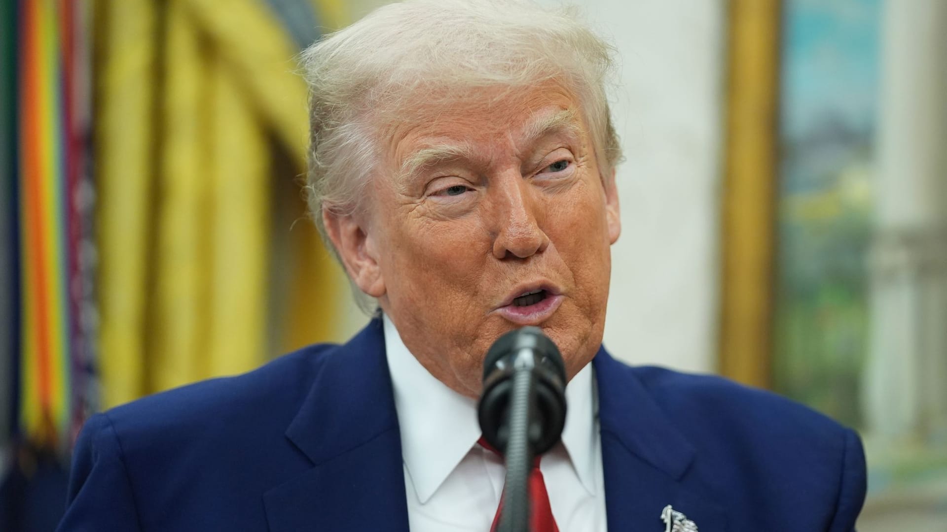 US-Präsident Trump bei Vereidigung im Weißen Haus