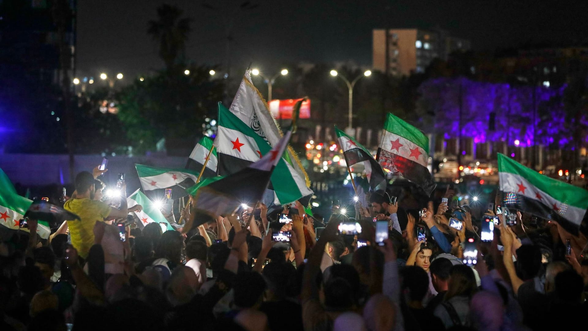 US-Sanktionen gegen Syrien sollen aufgehoben werden US-Sanktionen gegen Syrien sollen aufgehoben werden