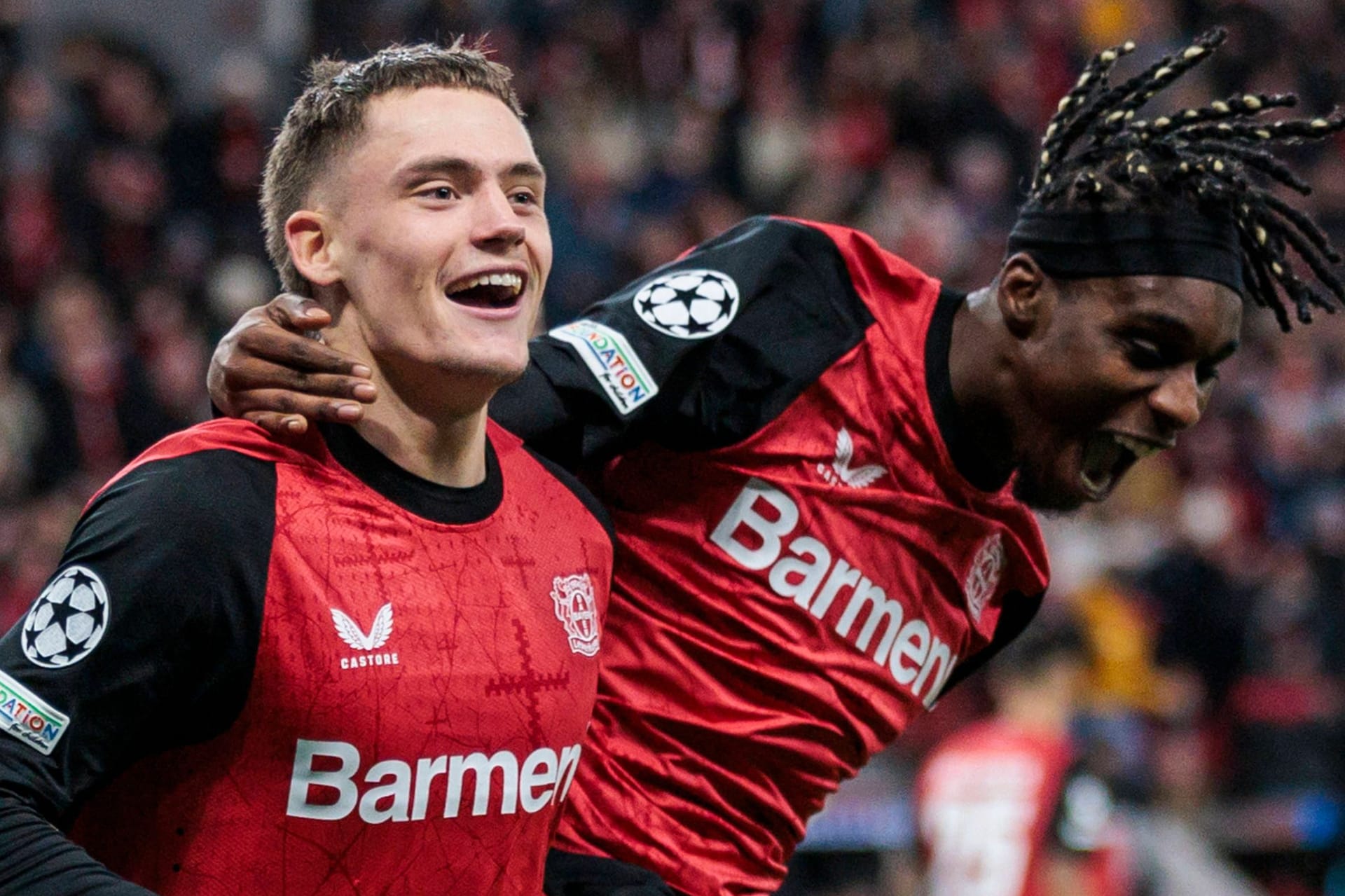 Florian Wirtz (l.): Der Nationalspieler hat noch einen Vertrag bis 2027 in Leverkusen.